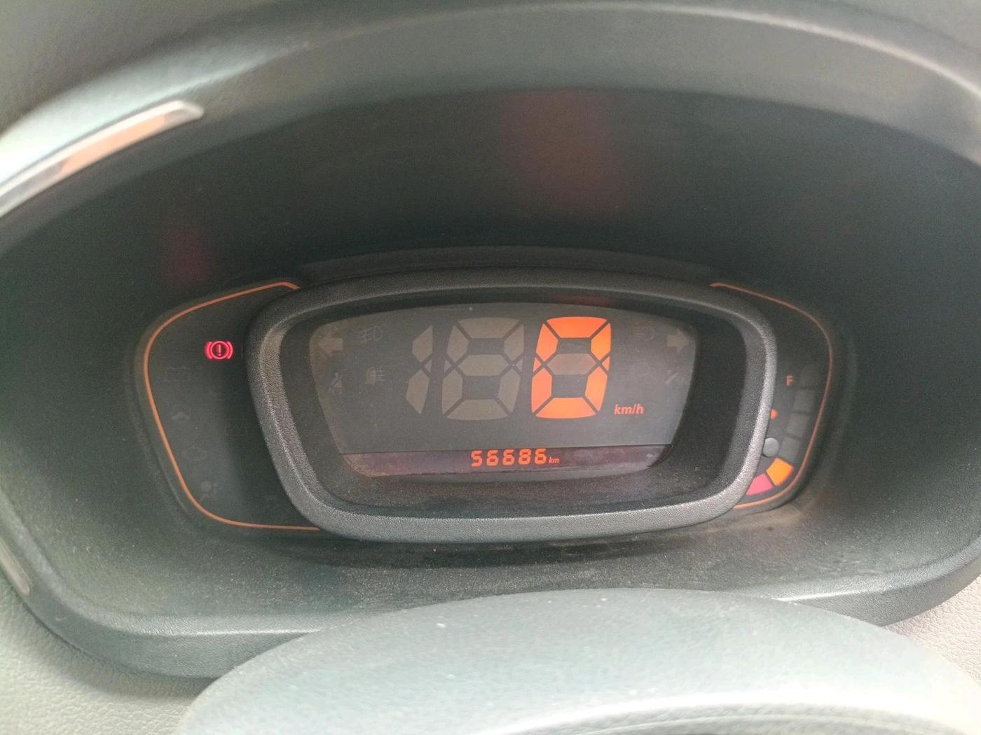 2016 Renault Kwid RXL, Petrol, Manual, 56,686 km, interior