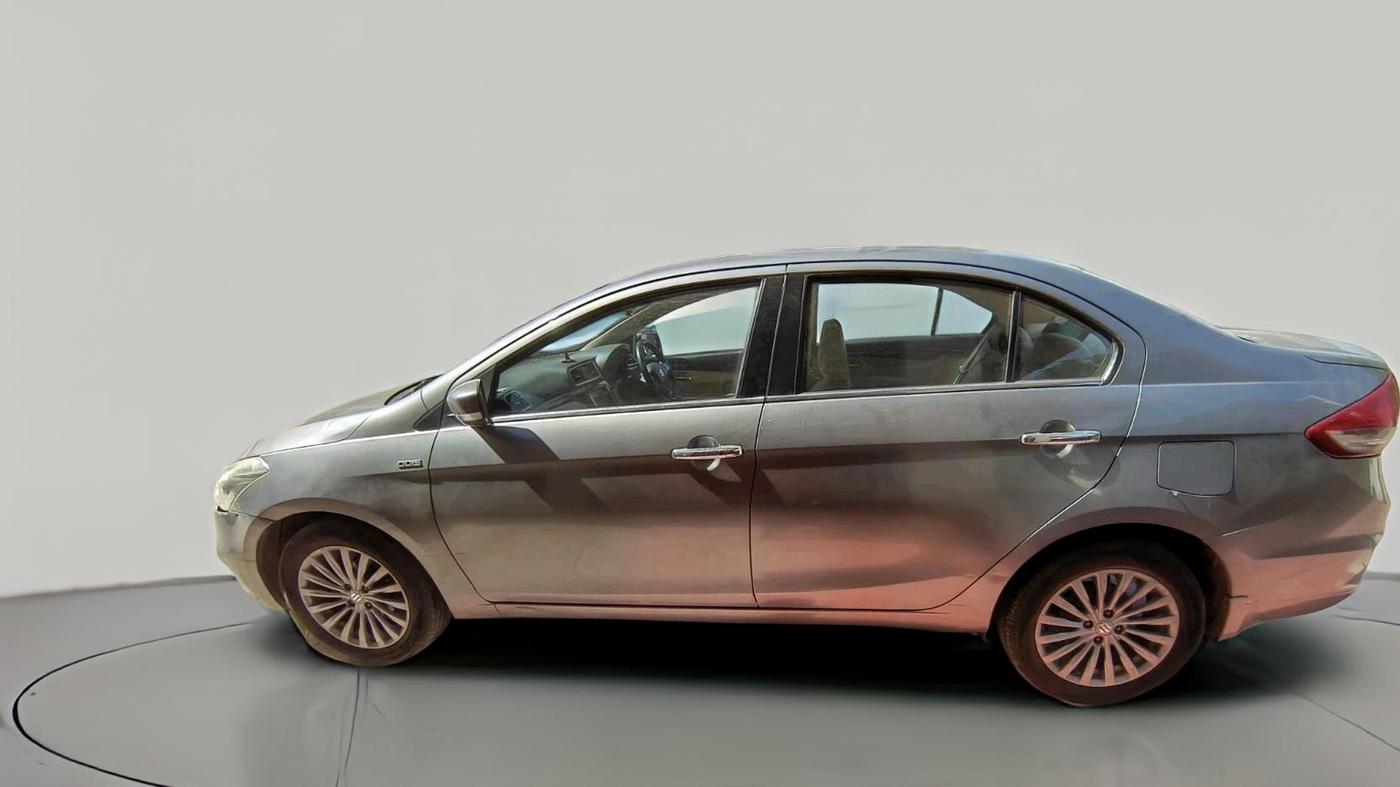 2017 Maruti Ciaz ALPHA DIESEL 1.3, Diesel, Manual, 1,79,328 km, exterior