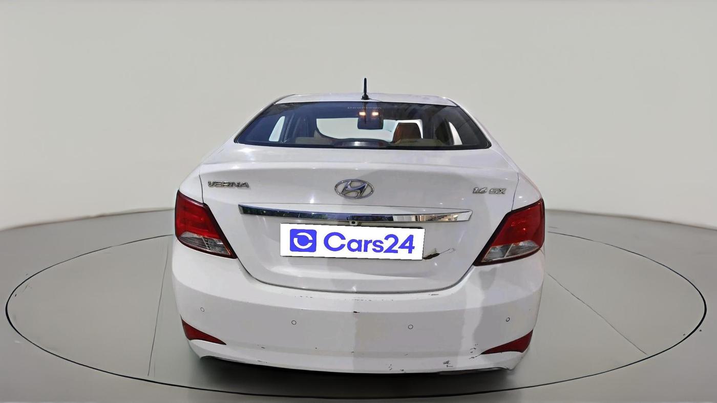 2015 Hyundai Verna FLUIDIC 4S 1.6 VTVT SX, Petrol, Manual, 87,049 km, exterior