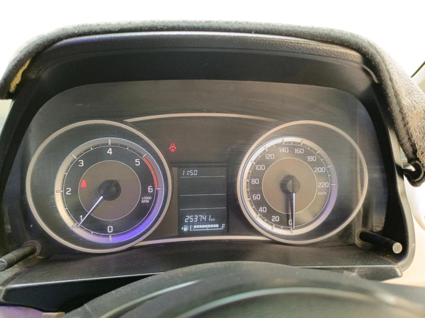 2018 Maruti Dzire VDI, Diesel, Manual, 2,53,741 km, interior