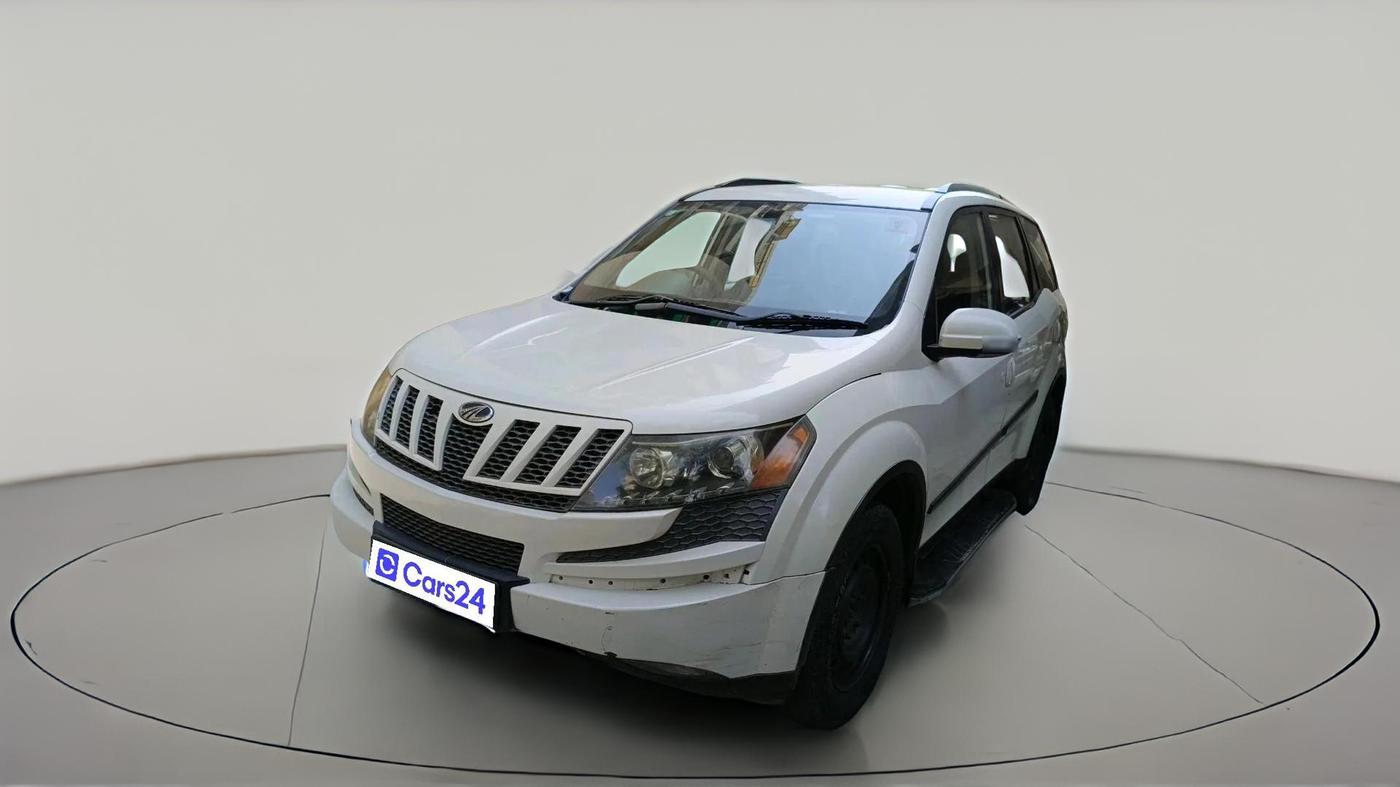 2014 Mahindra XUV500 W6, Diesel, Manual, 1,73,585 km, exterior