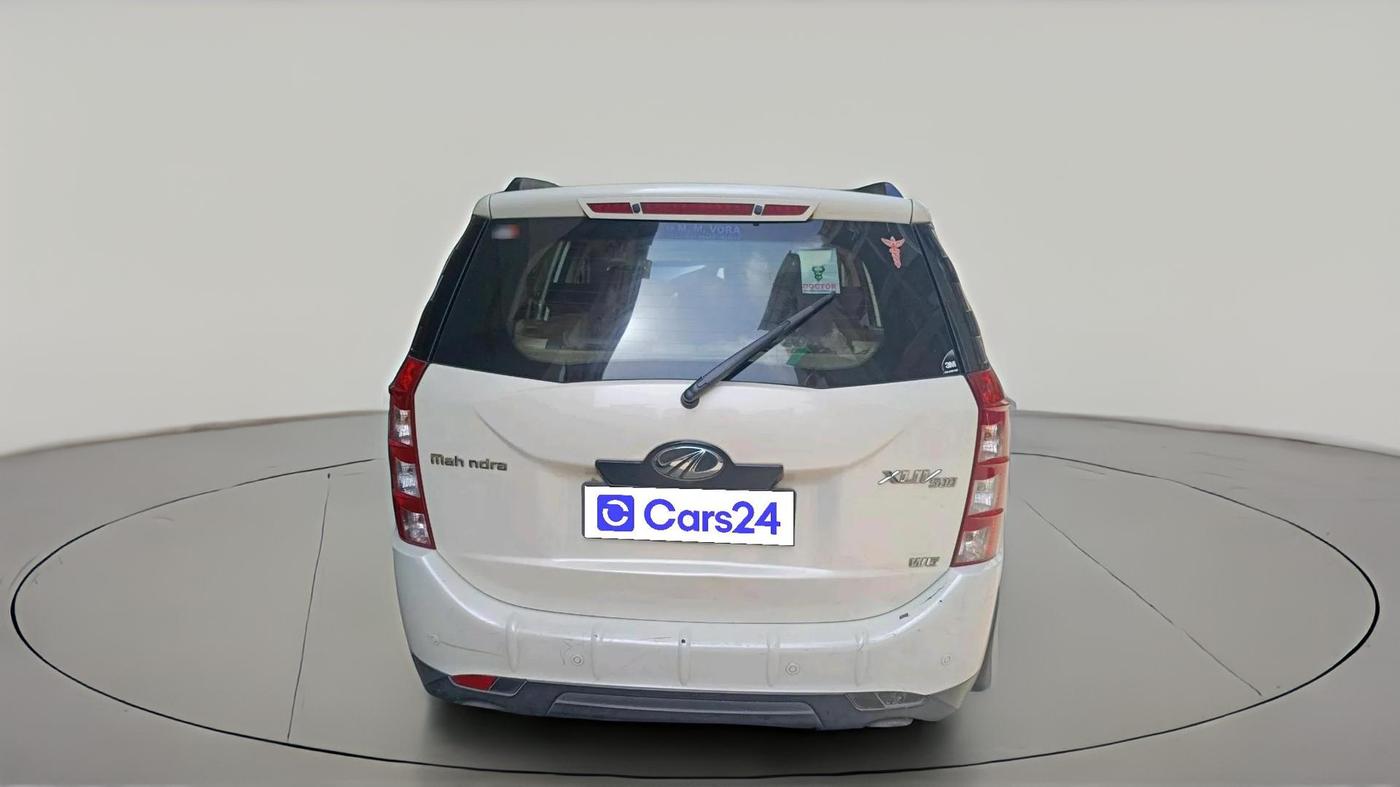 2014 Mahindra XUV500 W6, Diesel, Manual, 1,73,585 km, exterior
