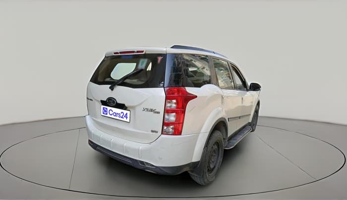 2014 Mahindra XUV500 W6, Diesel, Manual, 1,73,585 km, exterior