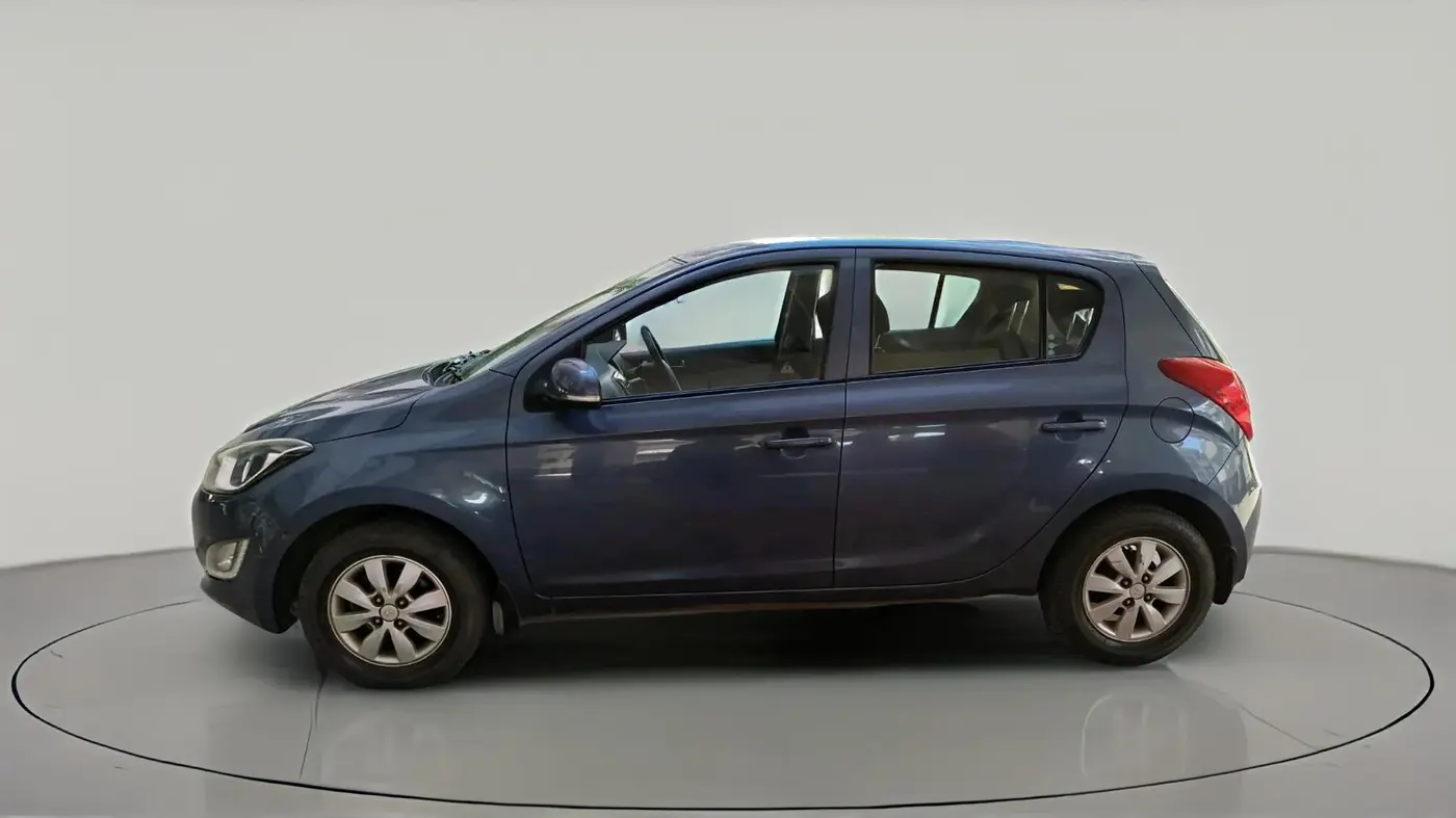 2013 Hyundai i20 SPORTZ 1.2, Petrol, Manual, 69,854 km, exterior