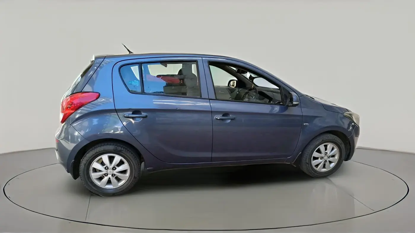 2013 Hyundai i20 SPORTZ 1.2, Petrol, Manual, 69,854 km, exterior