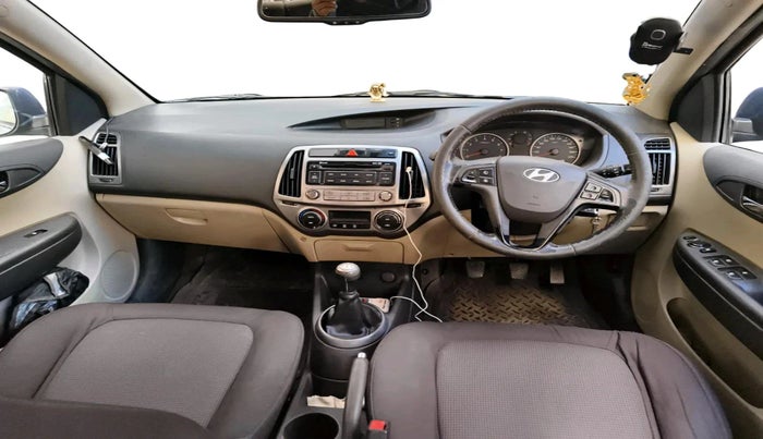 2013 Hyundai i20 SPORTZ 1.2, Petrol, Manual, 69,854 km, interior