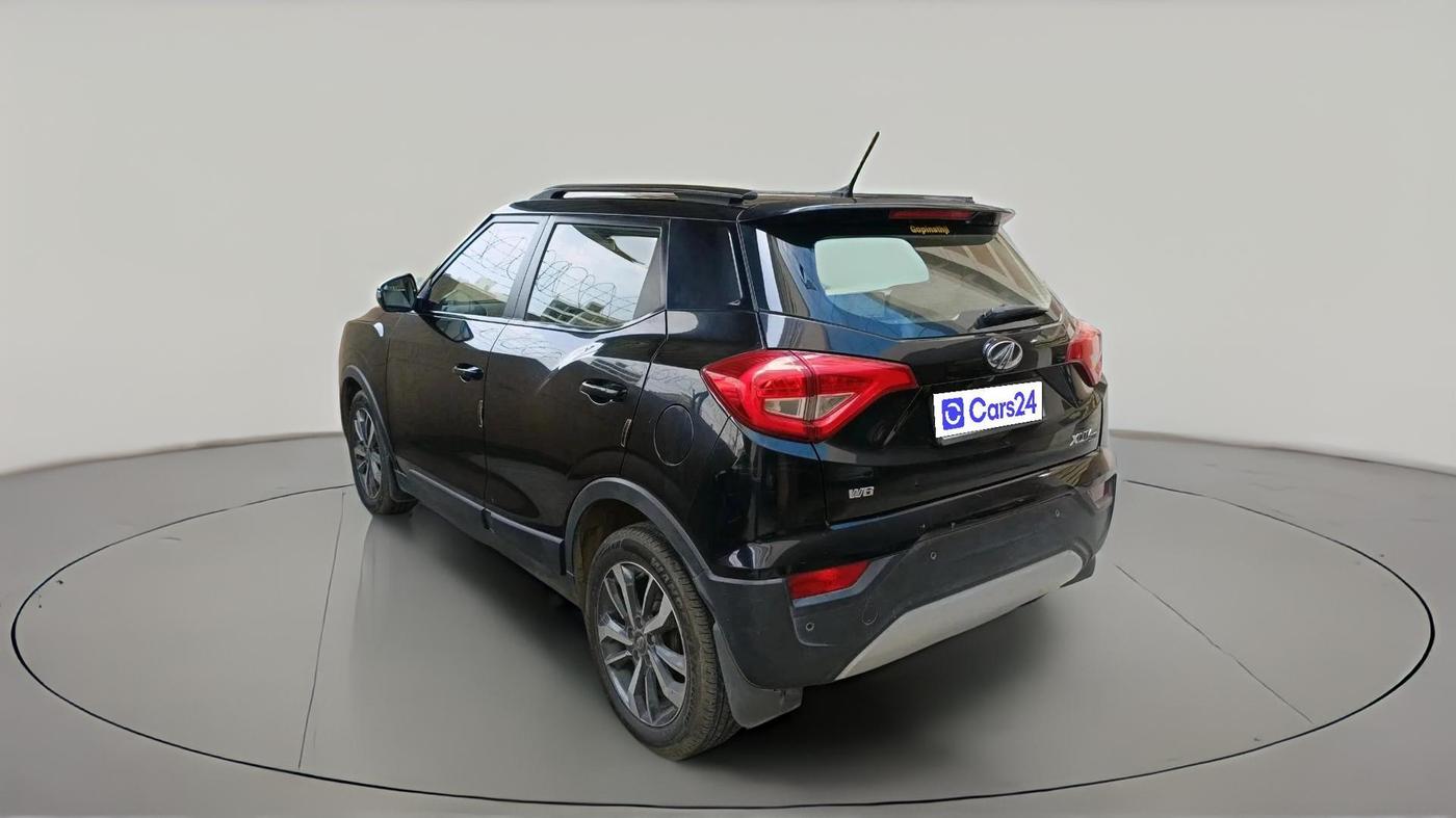 2021 Mahindra XUV300 W8 (O) 1.2 PETROL, Petrol, Manual, 47,876 km, exterior