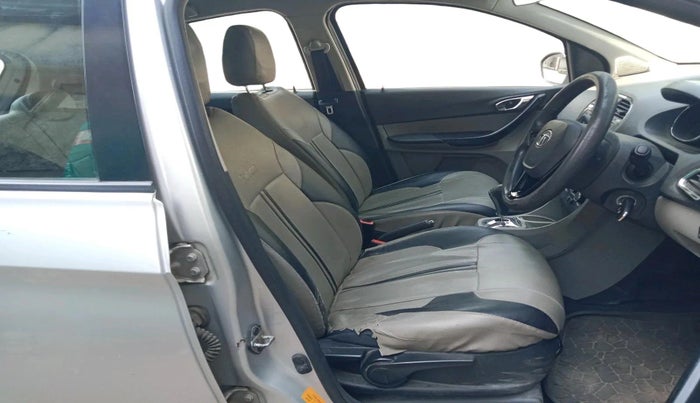 2018 Tata Tiago XZA PETROL, CNG, Automatic, 83,783 km, interior