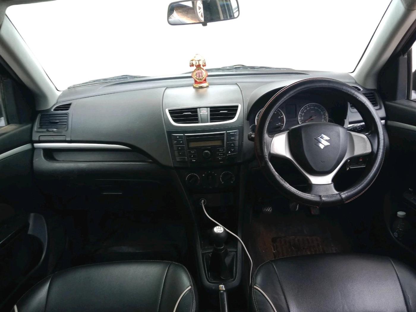 2013 Maruti Swift VDI, Diesel, Manual, 87,629 km, interior