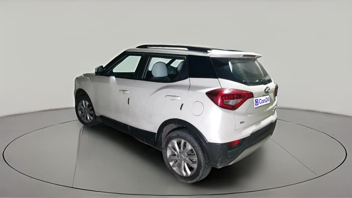 2020 Mahindra XUV300 W8 1.2 PETROL, Petrol, Manual, 45,740 km, exterior