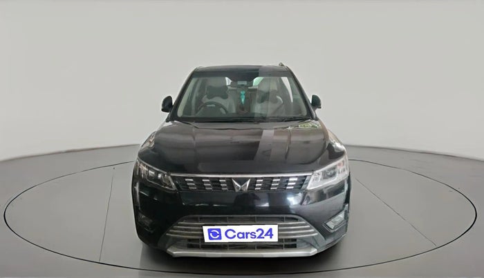 2022 Mahindra XUV300 W8 (O) 1.2 PETROL, Petrol, Manual, 39,651 km, exterior