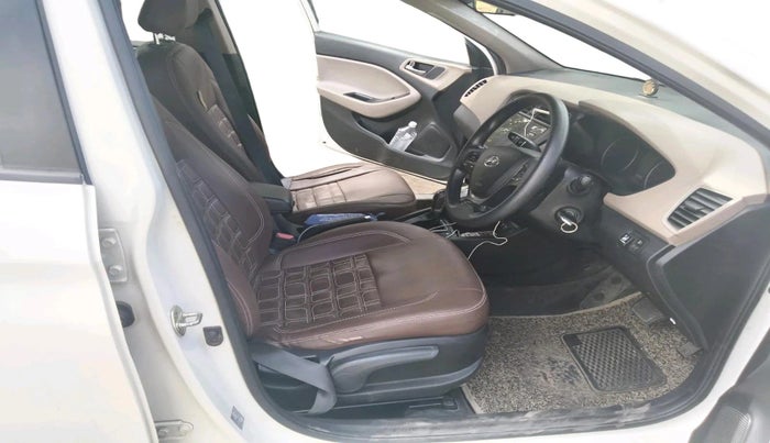 2018 Hyundai Elite i20 ASTA 1.2  CVT, CNG, Automatic, 66,725 km, interior