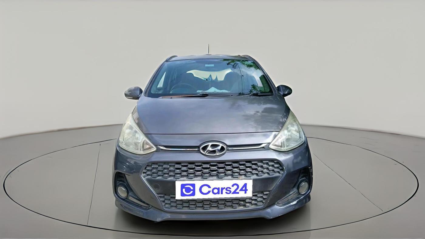 2017 Hyundai Grand i10 SPORTZ (O) AT 1.2 KAPPA VTVT, Petrol, Automatic, 45,901 km, exterior