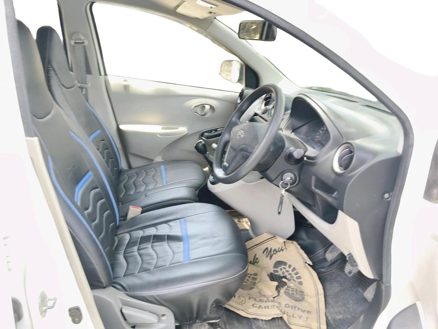 2016 Datsun Go T, CNG, Manual, 93,670 km, interior