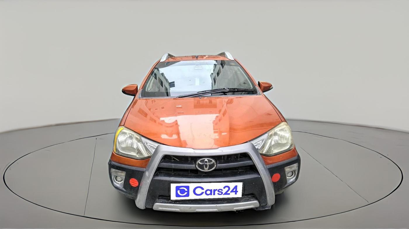 2015 Toyota Etios CROSS 1.4 GD, Diesel, Manual, 1,89,139 km, exterior