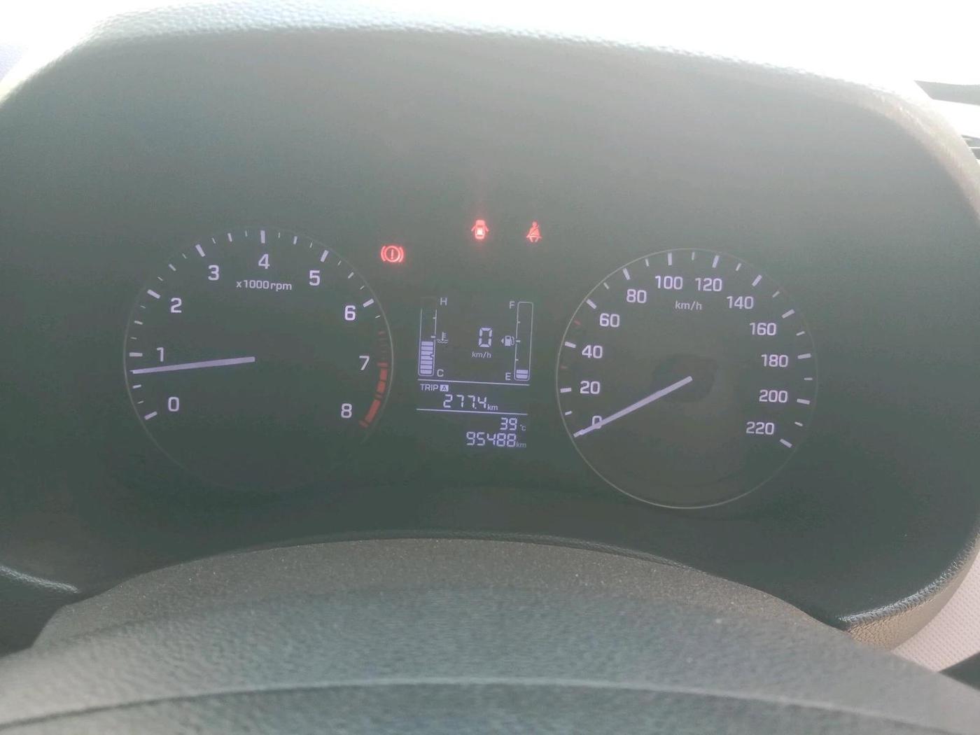2016 Hyundai Creta SX PLUS 1.6 PETROL, CNG, Manual, 95,488 km, interior