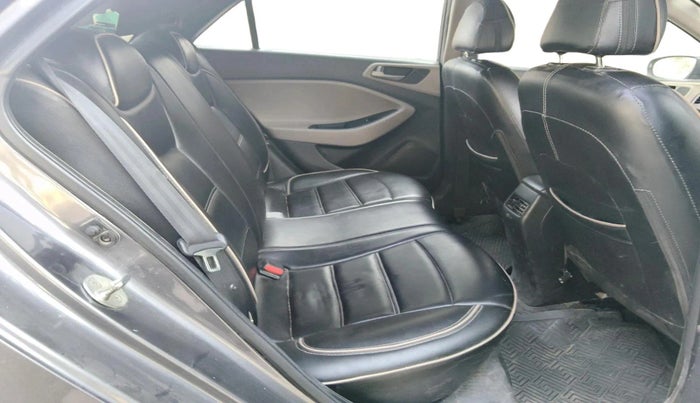 2018 Hyundai Elite i20 SPORTZ 1.2, CNG, Manual, 1,73,729 km, interior