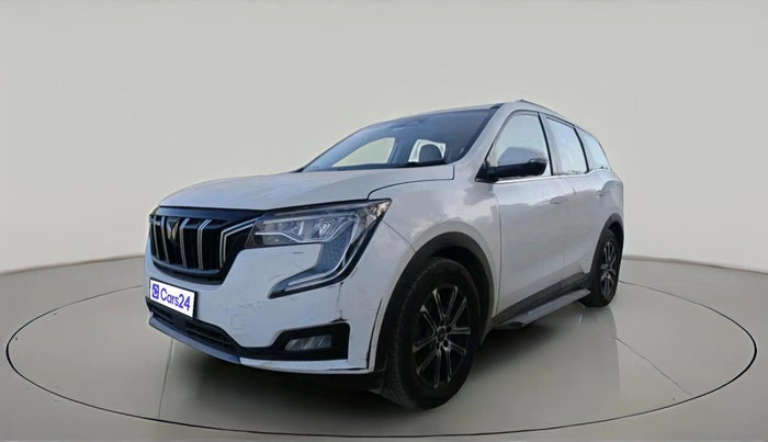 2023 Mahindra XUV700 AX 7 LUXURY D MT 7 STR, Diesel, Manual, 1,02,949 km, exterior