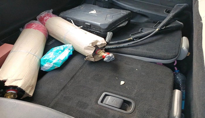 2023 Mahindra XUV700 AX 7 LUXURY D MT 7 STR, Diesel, Manual, 1,02,949 km, interior