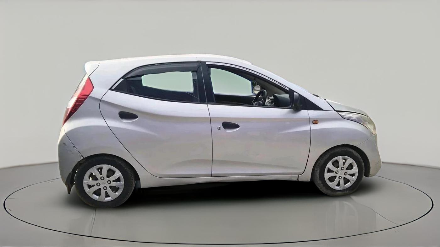 2015 Hyundai Eon MAGNA +, CNG, Manual, 93,072 km, exterior