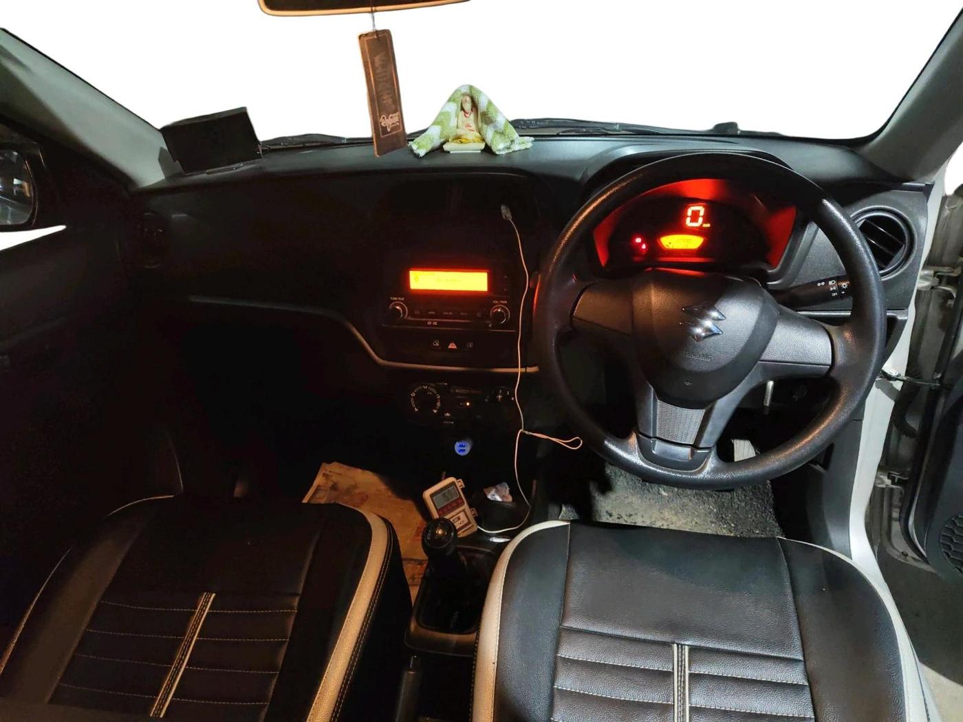 2022 Maruti Alto K10 VXI, Petrol, Manual, 22,992 km, interior