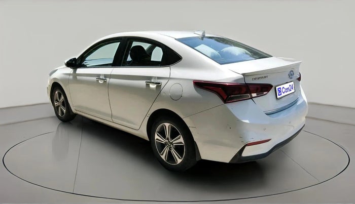 2018 Hyundai Verna 1.6 SX (O) CRDI MT, Diesel, Manual, 1,11,223 km, exterior