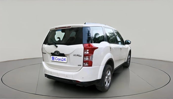 2015 Mahindra XUV500 W8, Diesel, Manual, 90,147 km, exterior