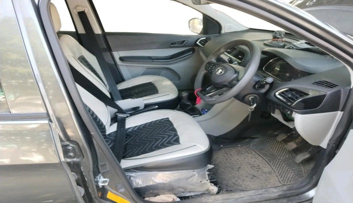 2023 Tata Tiago XT (O) PETROL, Petrol, Manual, 20,069 km, interior