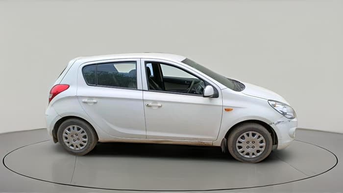 2011 Hyundai i20 MAGNA 1.2, CNG, Manual, 1,71,971 km, exterior