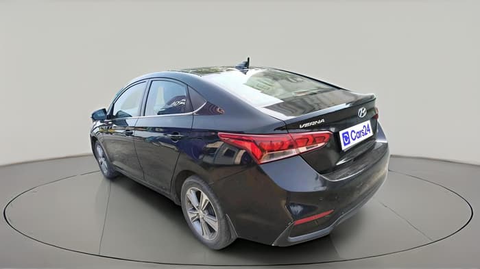 2018 Hyundai Verna 1.6 CRDI SX + AT, Diesel, Automatic, 1,02,179 km, exterior
