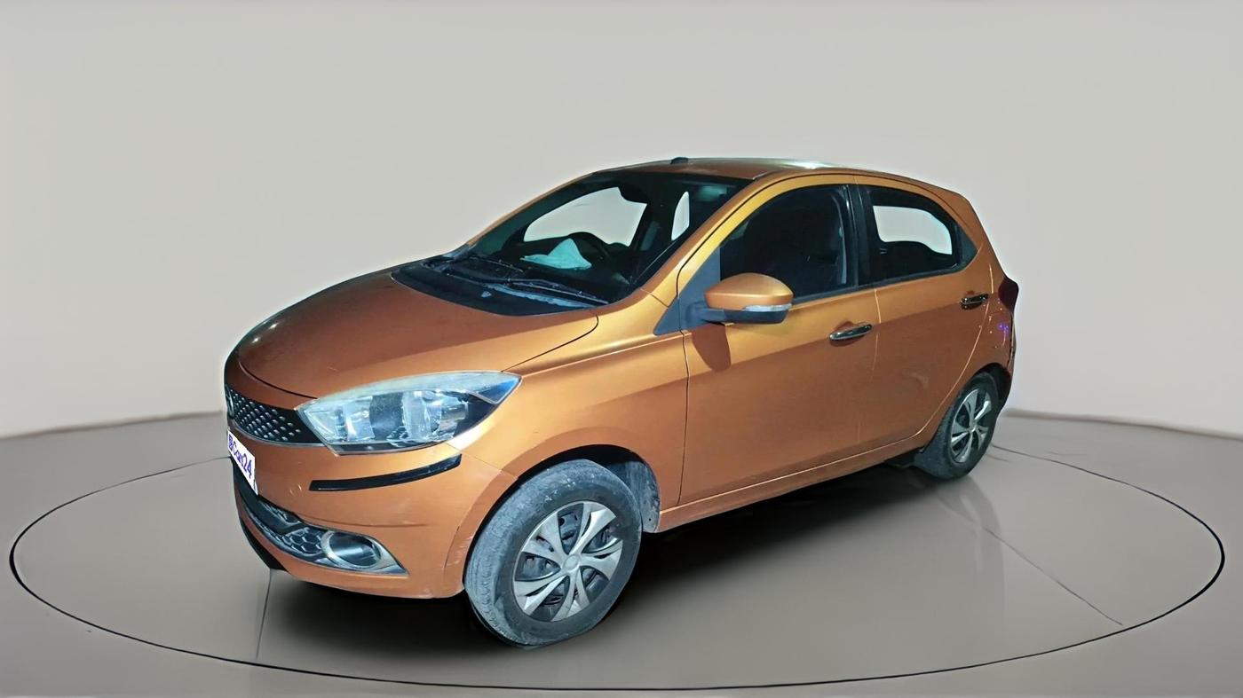 2016 Tata Tiago XZ PETROL, CNG, Manual, 1,20,022 km, exterior