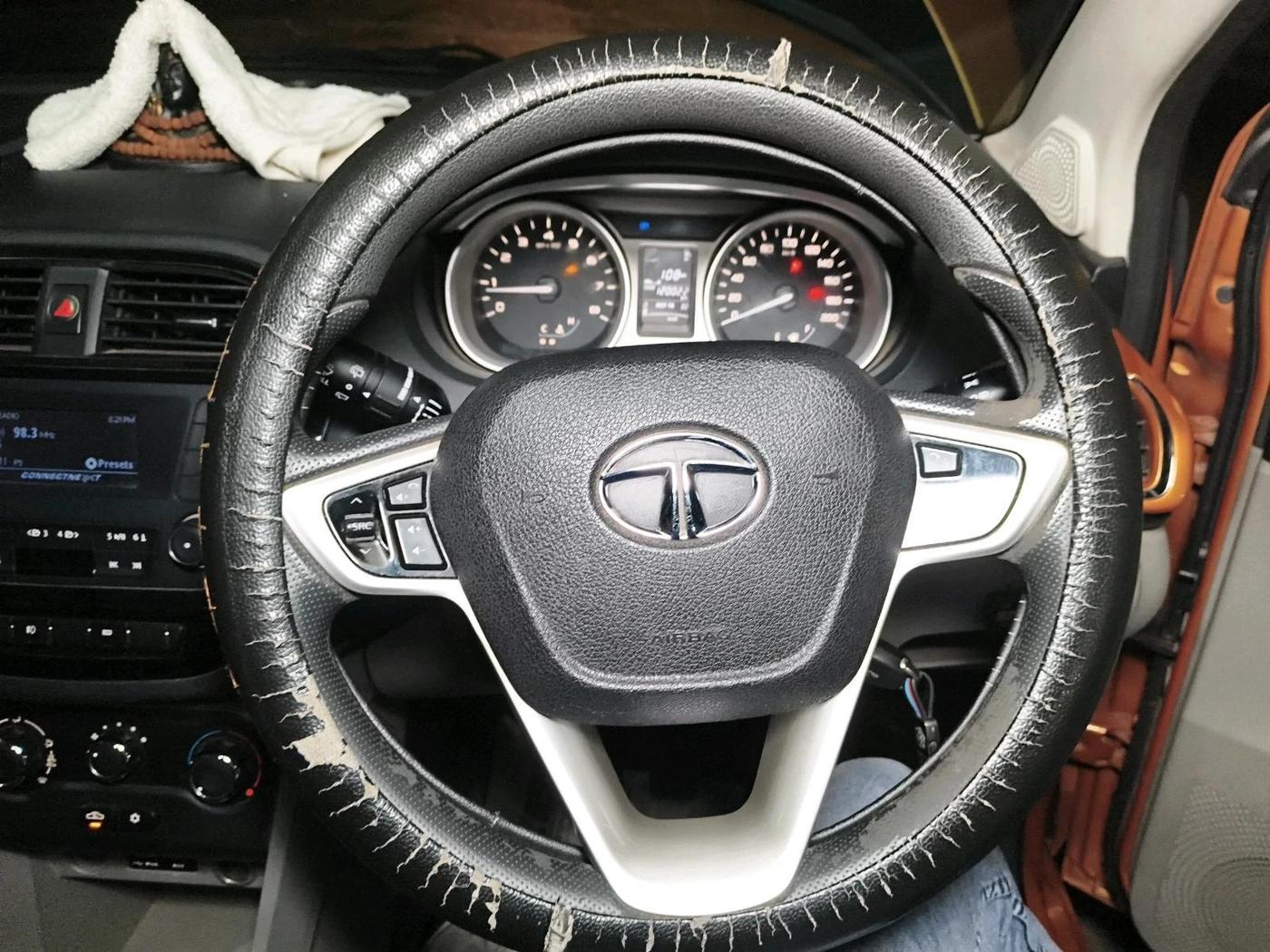 2016 Tata Tiago XZ PETROL, CNG, Manual, 1,20,022 km, interior