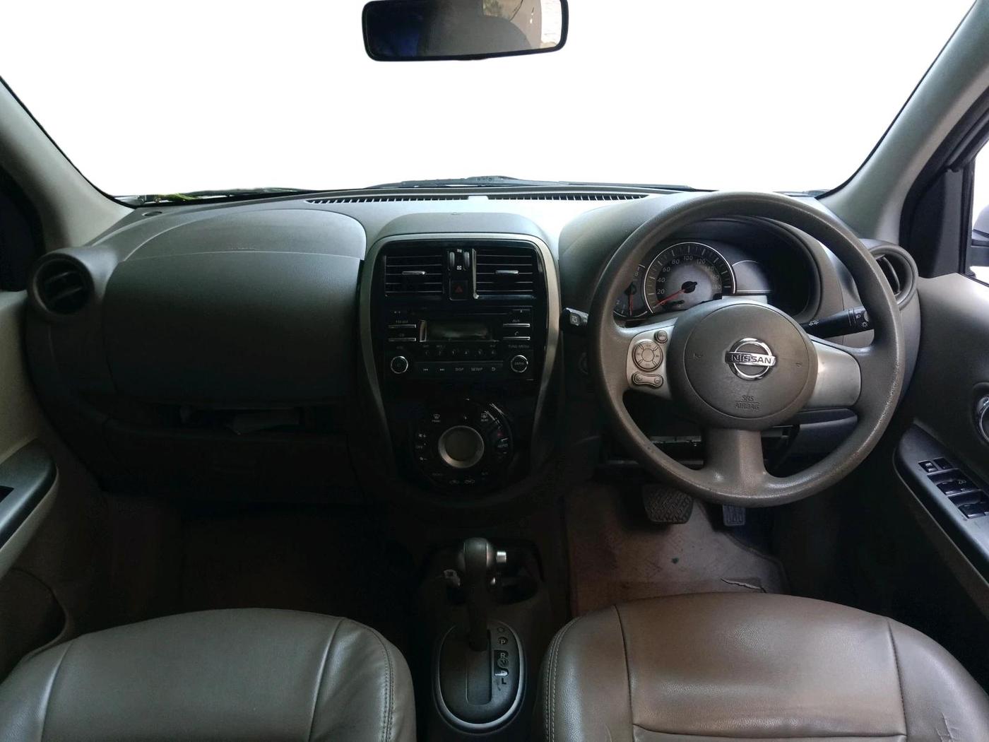 2013 Nissan Micra XV CVT, Petrol, Automatic, 1,12,703 km, interior