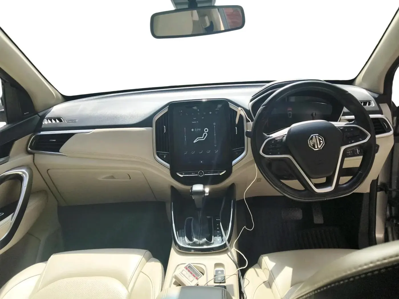 2021 MG HECTOR SHARP 1.5 PETROL CVT, Petrol, Automatic, 67,337 km, interior
