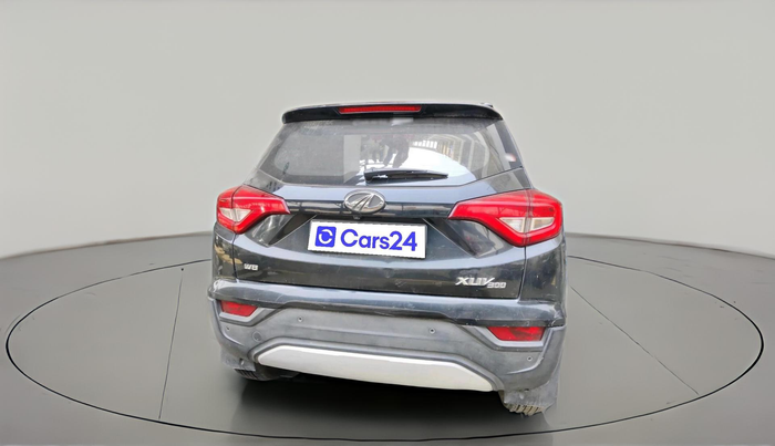 2021 Mahindra XUV300 W8 (O) 1.5 DIESEL, Diesel, Manual, 1,32,167 km, exterior