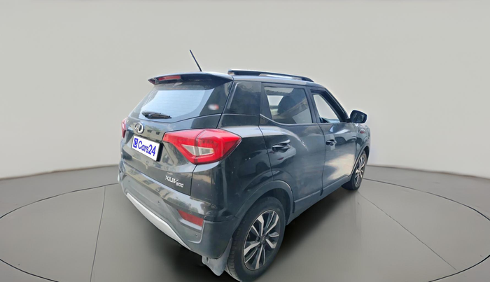 2021 Mahindra XUV300 W8 (O) 1.5 DIESEL, Diesel, Manual, 1,32,167 km, exterior