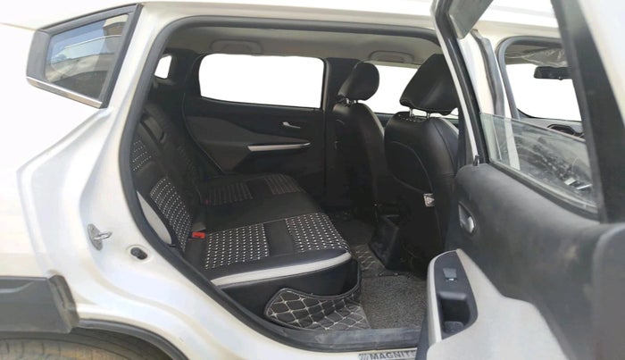 2022 Nissan MAGNITE XV MT, Petrol, Manual, 44,766 km, interior