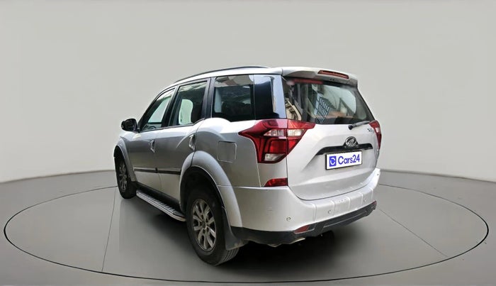 2020 Mahindra XUV500 W9, Diesel, Manual, 1,40,677 km, exterior