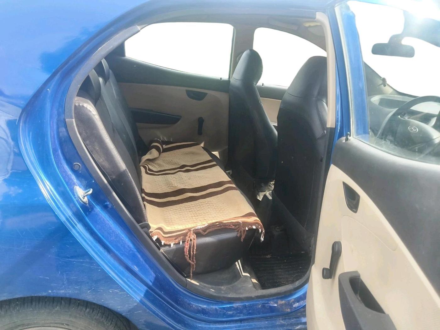 2012 Hyundai Eon ERA, Petrol, Manual, 85,222 km, interior
