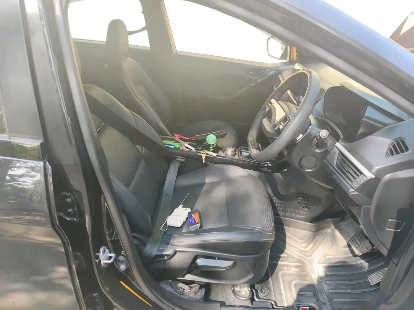 2024 Tata NEXON Creative Plus 1.5 Revotorq 6AMT Dark Edition, Diesel, Automatic, 43,000 km, interior