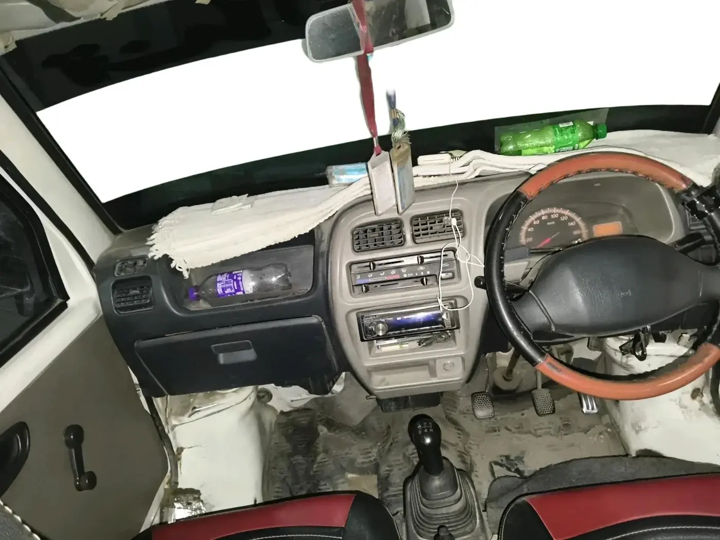 2015 Maruti Eeco 5 STR WITH A/C+HTR, CNG, Manual, 1,21,891 km, interior
