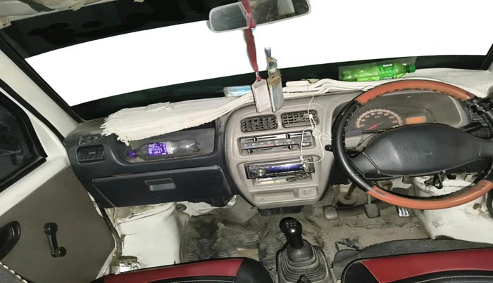 2015 Maruti Eeco 5 STR WITH A/C+HTR, CNG, Manual, 1,21,891 km, interior