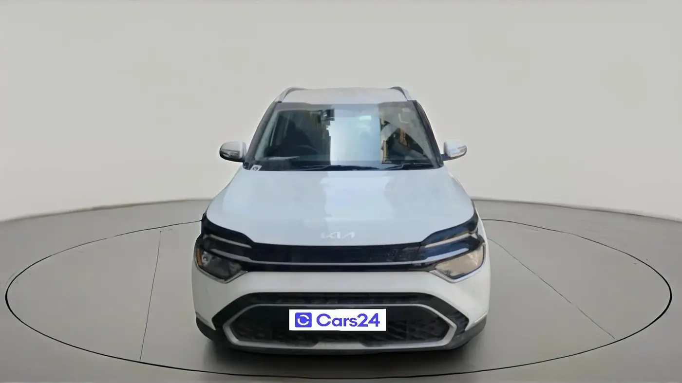 2024 KIA CARENS PRESTIGE 1.5 PETROL 7 STR, CNG, Manual, 10,183 km, exterior