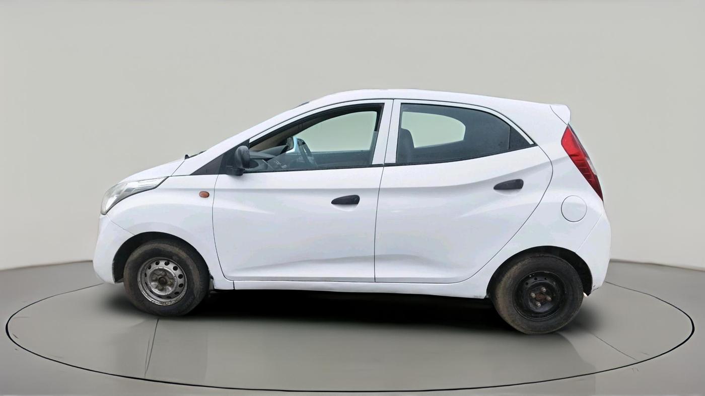 2013 Hyundai Eon ERA +, CNG, Manual, 1,55,525 km, exterior