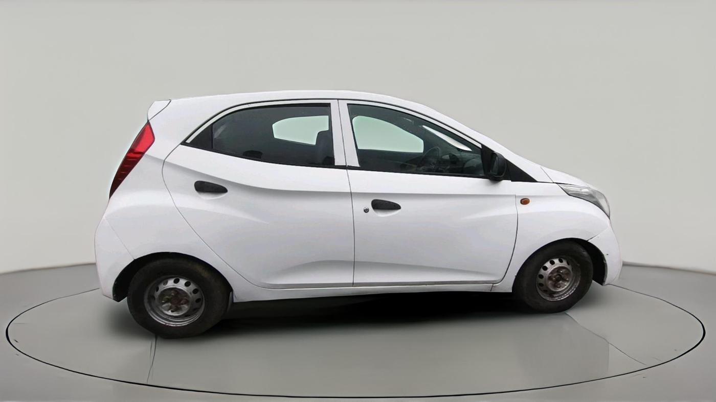 2013 Hyundai Eon ERA +, CNG, Manual, 1,55,525 km, exterior