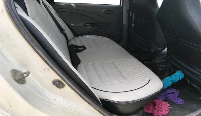 2011 Toyota Etios G, CNG, Manual, 1,00,543 km, interior