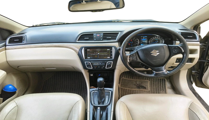 2018 Maruti Ciaz ALPHA  AT 1.5 SHVS PETROL, Petrol, Automatic, 1,58,494 km, interior