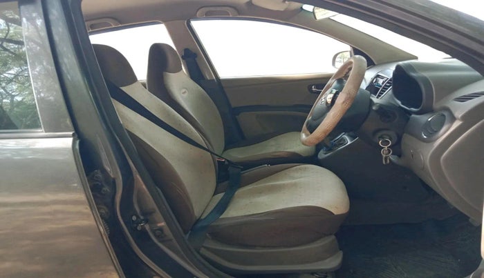 2012 Hyundai i10 MAGNA 1.2, Petrol, Manual, 77,400 km, interior