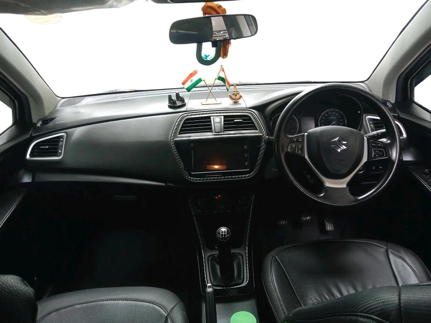 2018 Maruti S Cross ZETA 1.3, Diesel, Manual, 2,21,730 km, interior