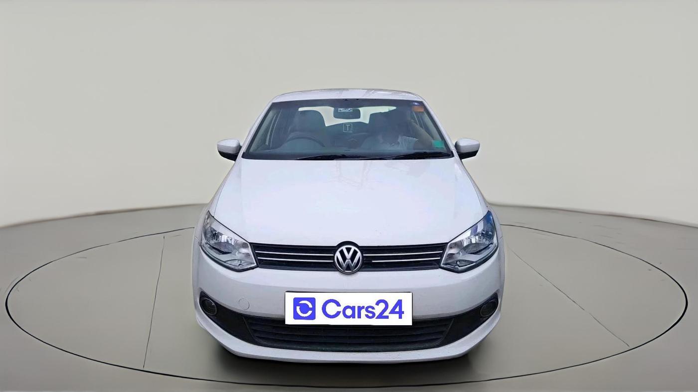2013 Volkswagen Vento HIGHLINE DIESEL 1.6, Diesel, Manual, 93,495 km, exterior
